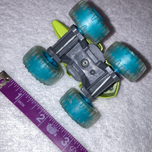 2014 Blaze And The Monster Machines Zeg Blue Tires Robot Rider Diecast - Picture 5 of 5